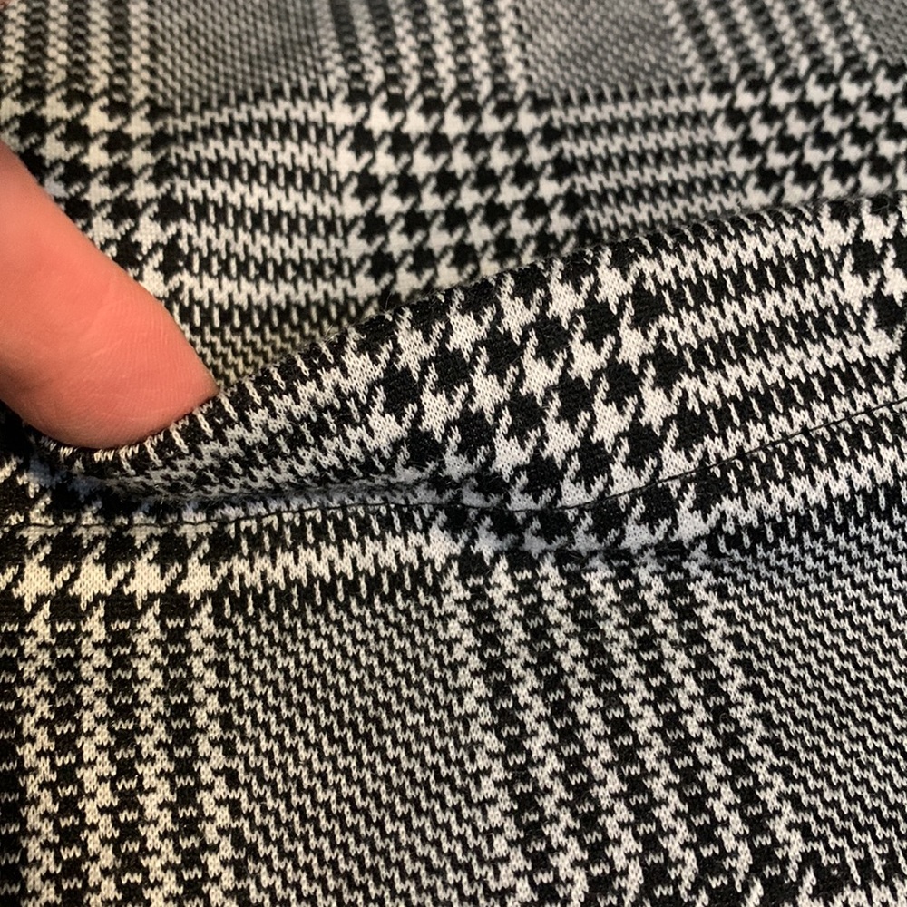 Love Tree Women’s Plaid Open Long Length Jacket - Picture 6 of 7